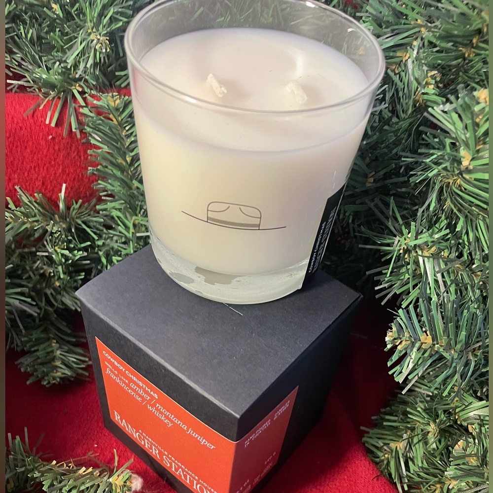 Ranger Station Cowboy Christmas Candle Limited Edition RARE NEW NIB - Picture 11 of 16
